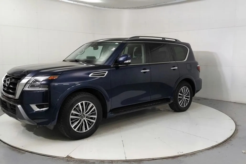 2023 Nissan Armada SL photo 1