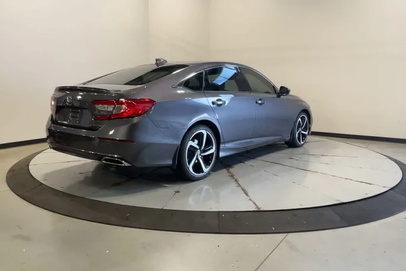 2018 Honda Accord Sport 1.5T photo 1
