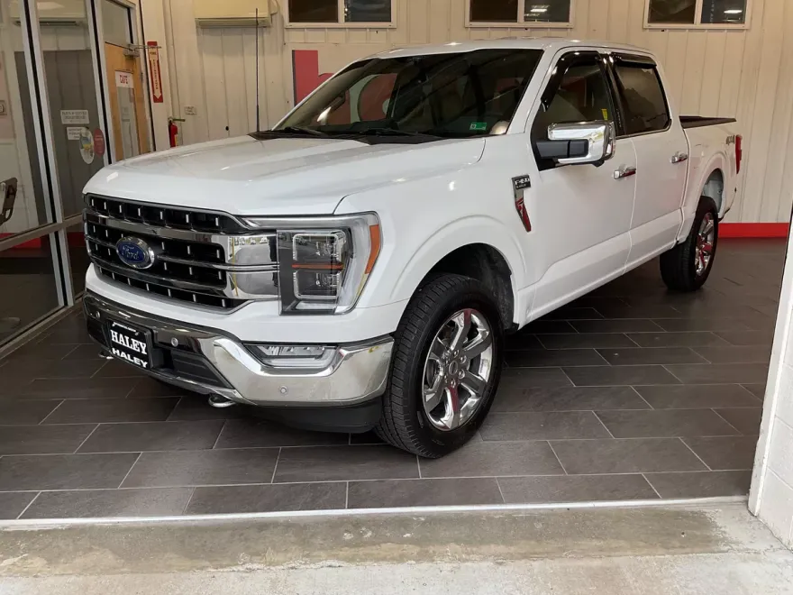 2022 Ford F-150 Lariat photo 1