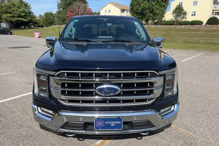 2023 Ford F-150 Lariat photo 1