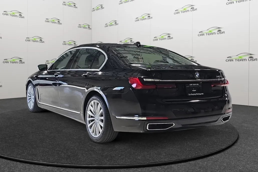 2022 Bmw 740Li photo 1