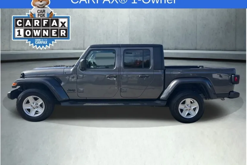 2022 Jeep Gladiator Sport photo 1