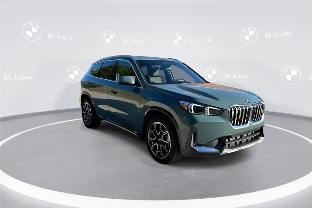 2025 Bmw X1 XDrive28i photo 1