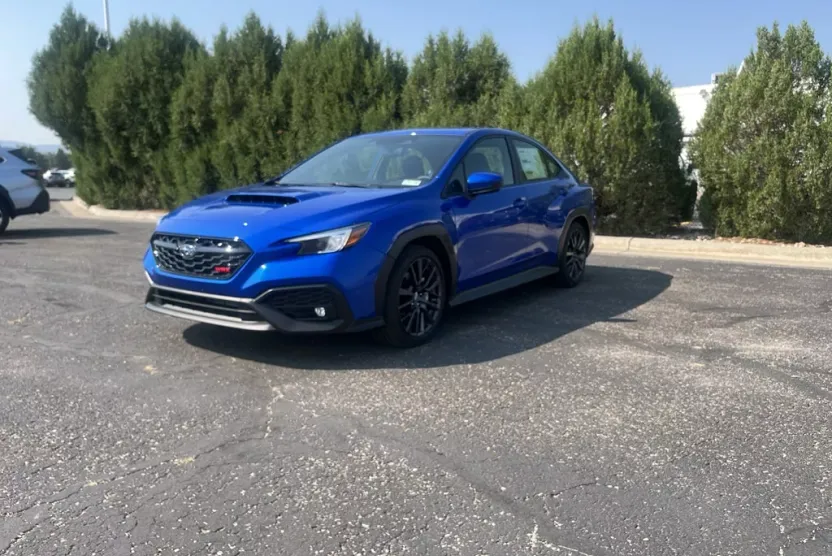 2025 Subaru WRX Premium photo 1