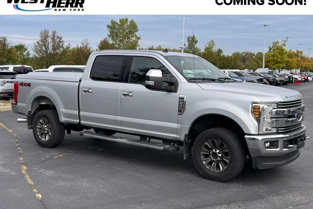 2019 Ford F-250 Lariat photo 1