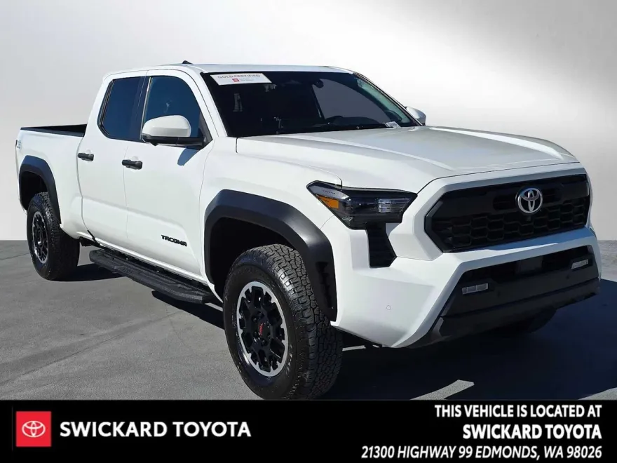 2024 Toyota Tacoma TRD Double Cab photo 1