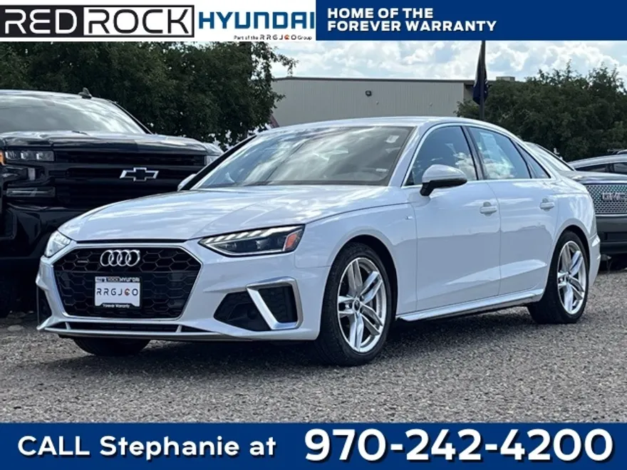 2023 Audi A4 45 S line Premium Plus photo 1