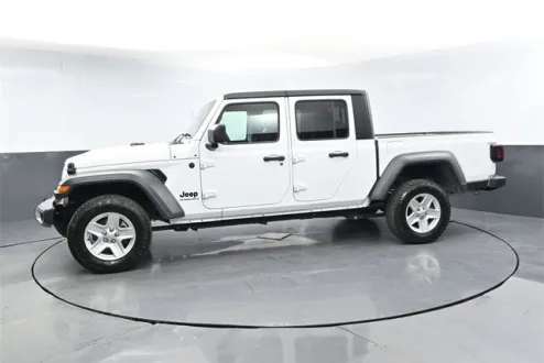 2023 Jeep Gladiator Sport S photo 2