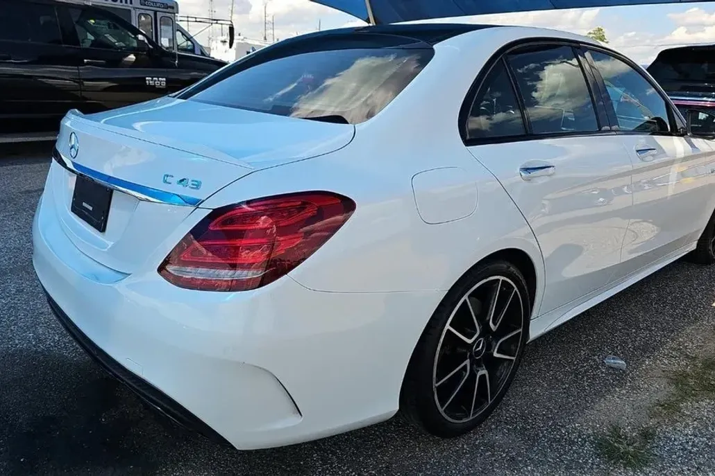 2018 Mercedes Benz C 43 AMG photo 1
