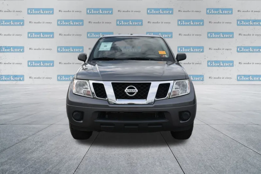 2017 Nissan Frontier SV photo 1