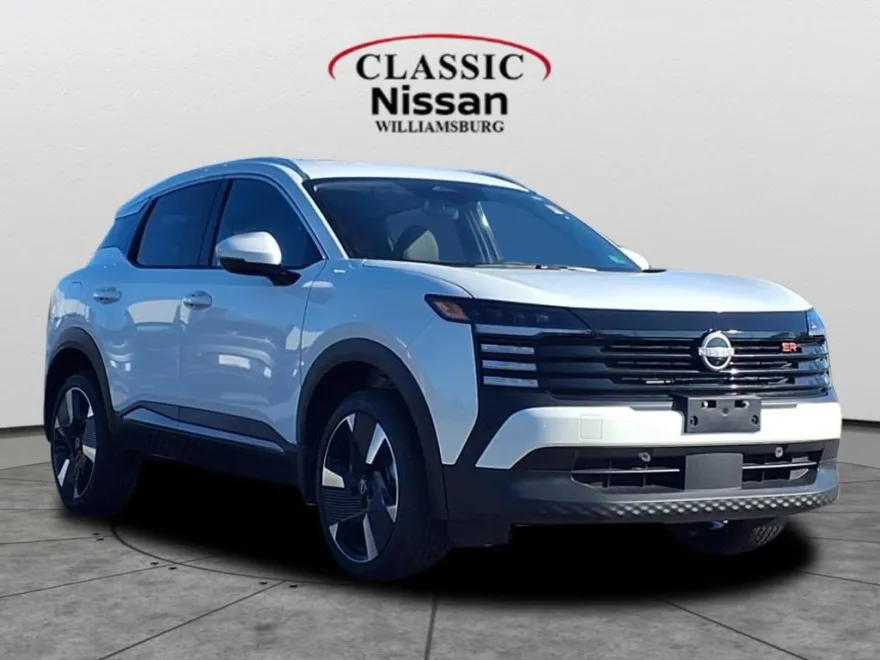 2025 Nissan Kicks SR photo 1