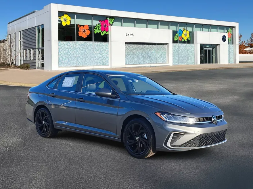 2025 Volkswagen Jetta 1.5T SE photo 1