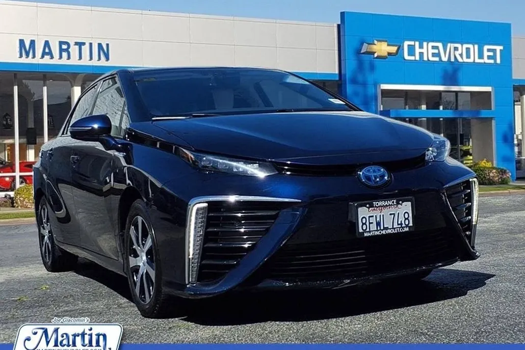 2018 Toyota Mirai photo 1