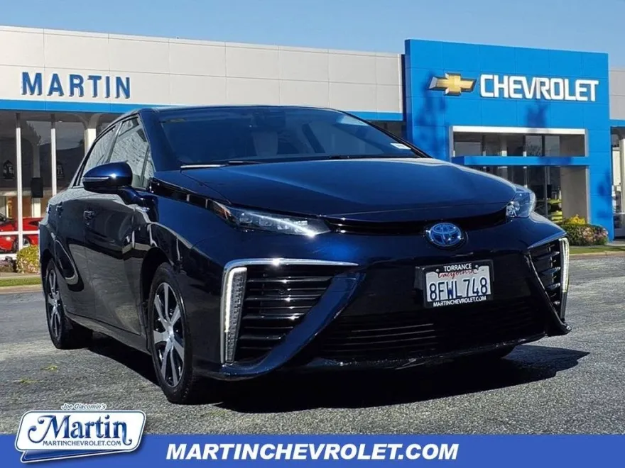 2018 Toyota Mirai photo 1
