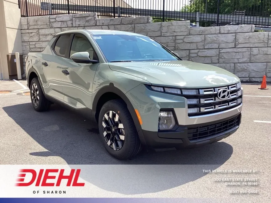 2025 Hyundai Santa Cruz SE photo 1