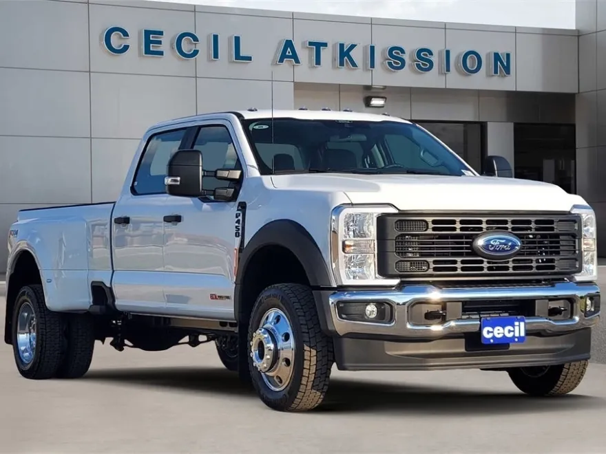 2026 Ford F-450 photo 1