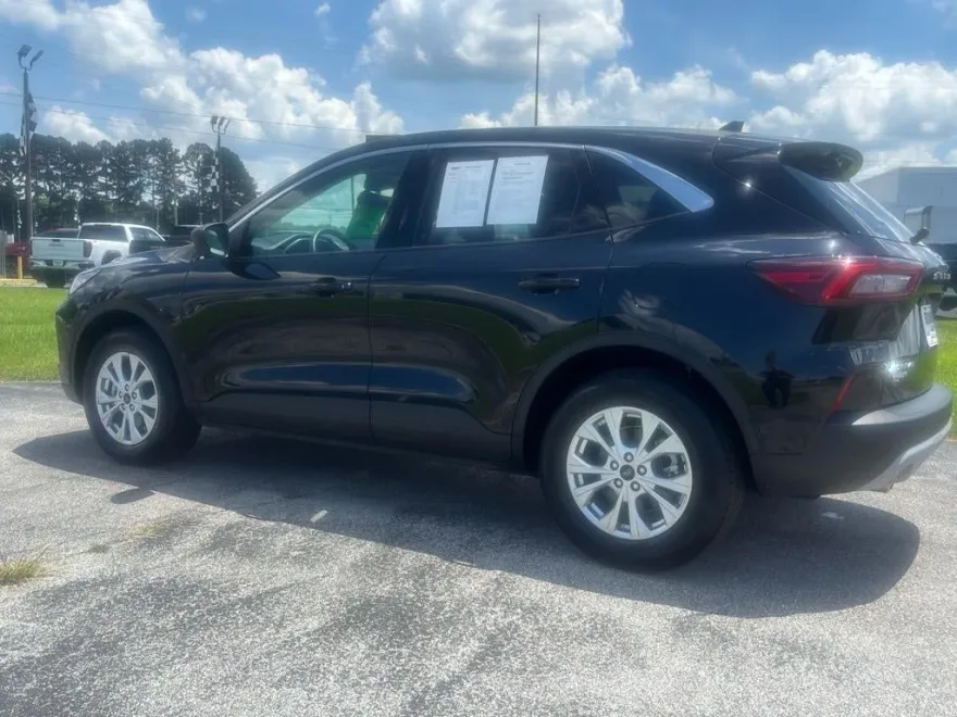 2024 Ford Escape Active photo 1