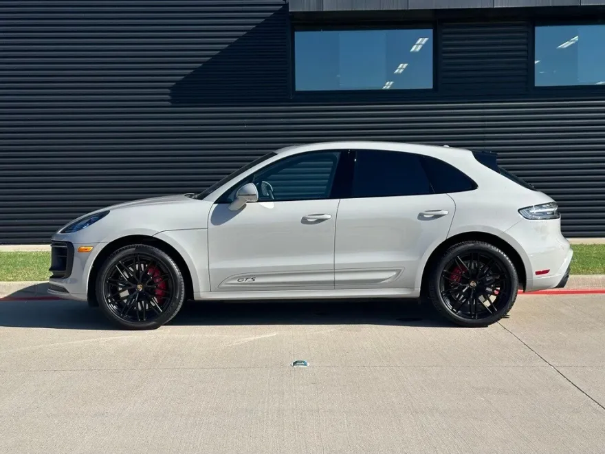 2022 Porsche Macan GTS photo 1