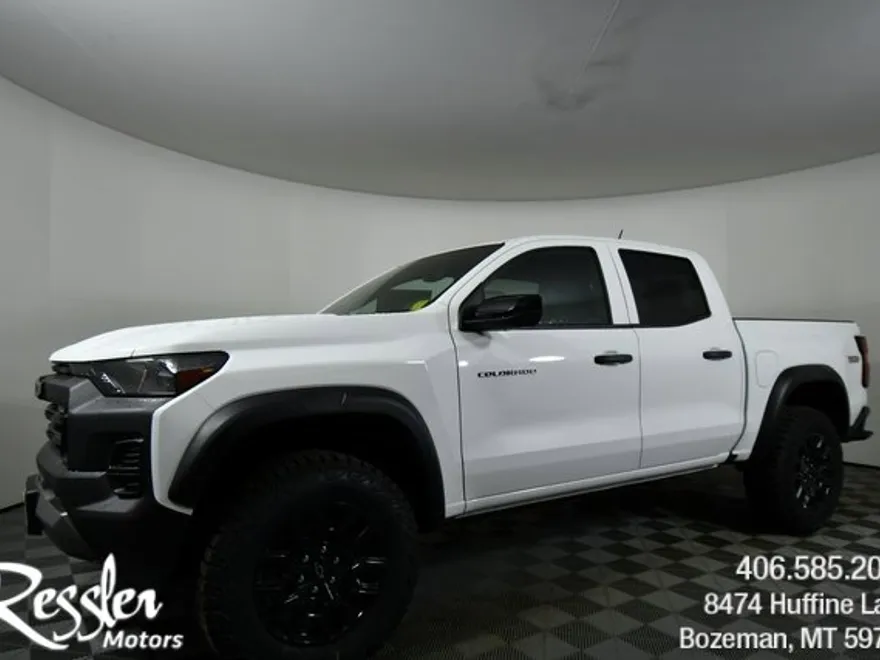 2026 Chevrolet Colorado Trail Boss photo 1
