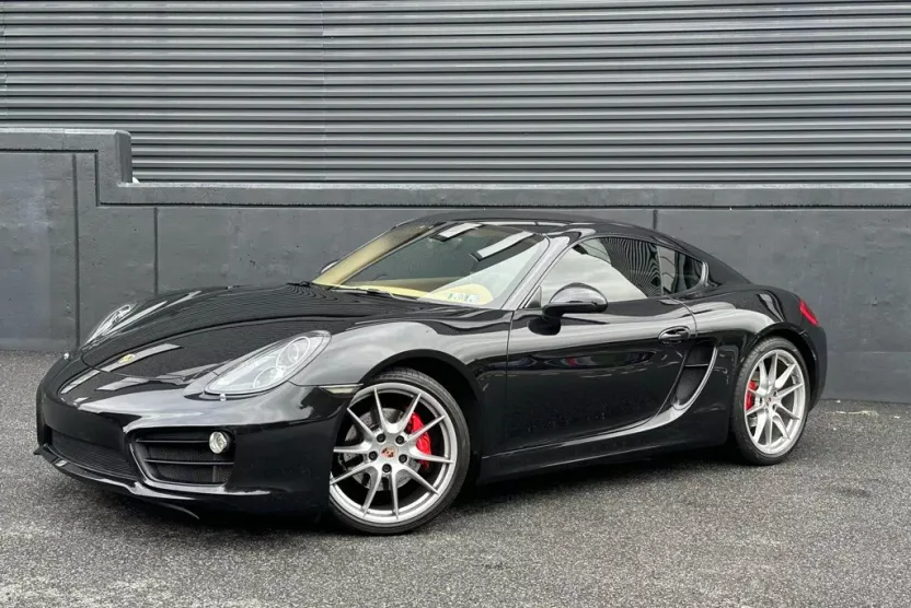 2014 Porsche Cayman S photo 1