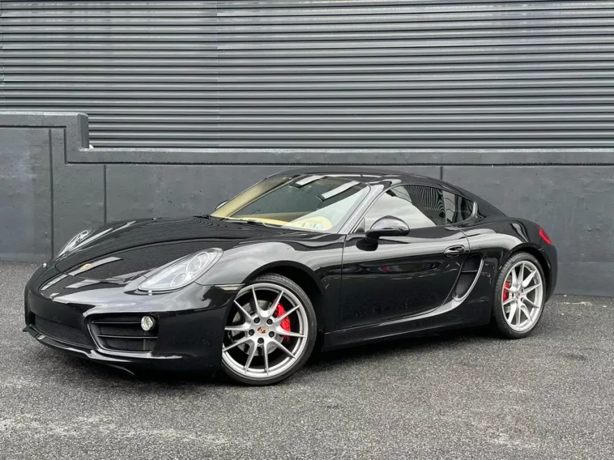 2014 Porsche Cayman S photo 1