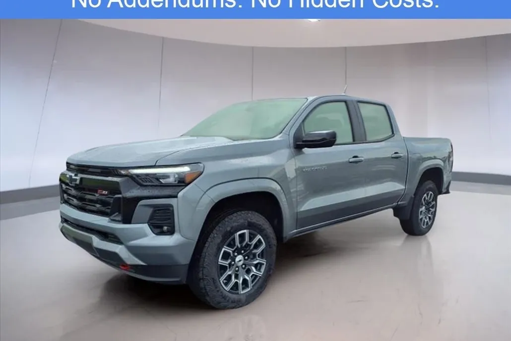 2024 Chevrolet Colorado Z71 photo 1