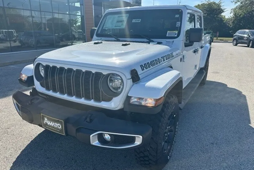 2025 Jeep Gladiator Sport photo 1