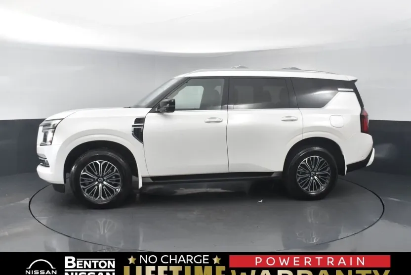 2025 Nissan Armada SL photo 1