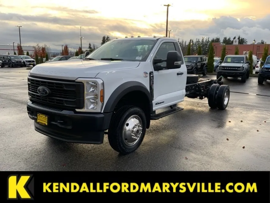 2024 Ford F-450 photo 1