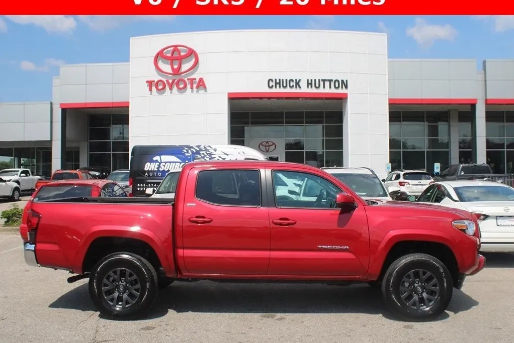 2023 Toyota Tacoma SR5 photo 1
