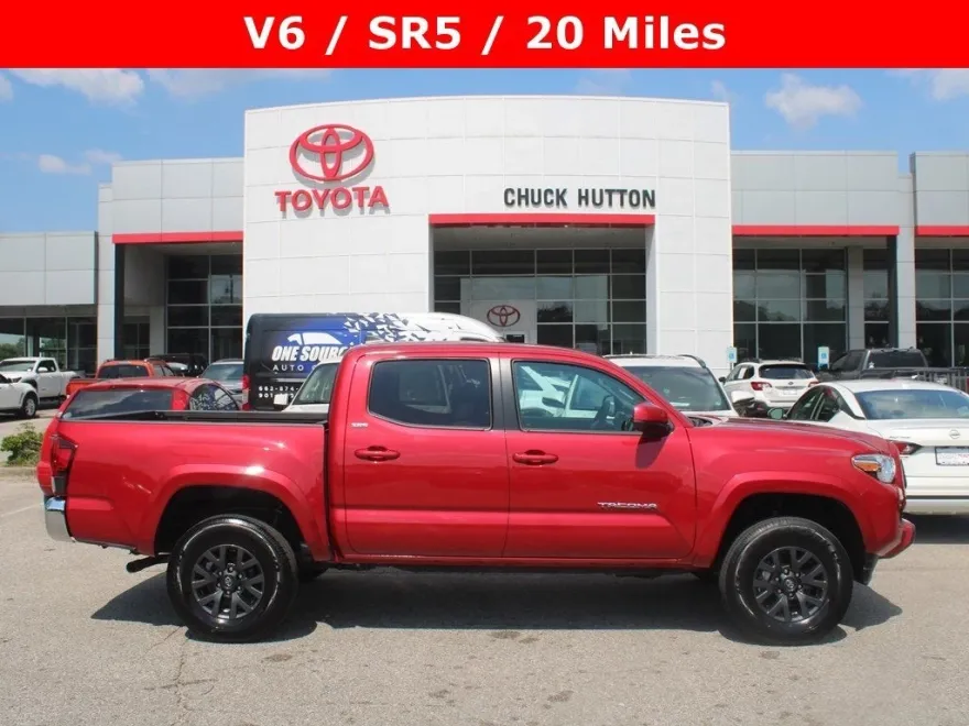 2023 Toyota Tacoma SR5 photo 1