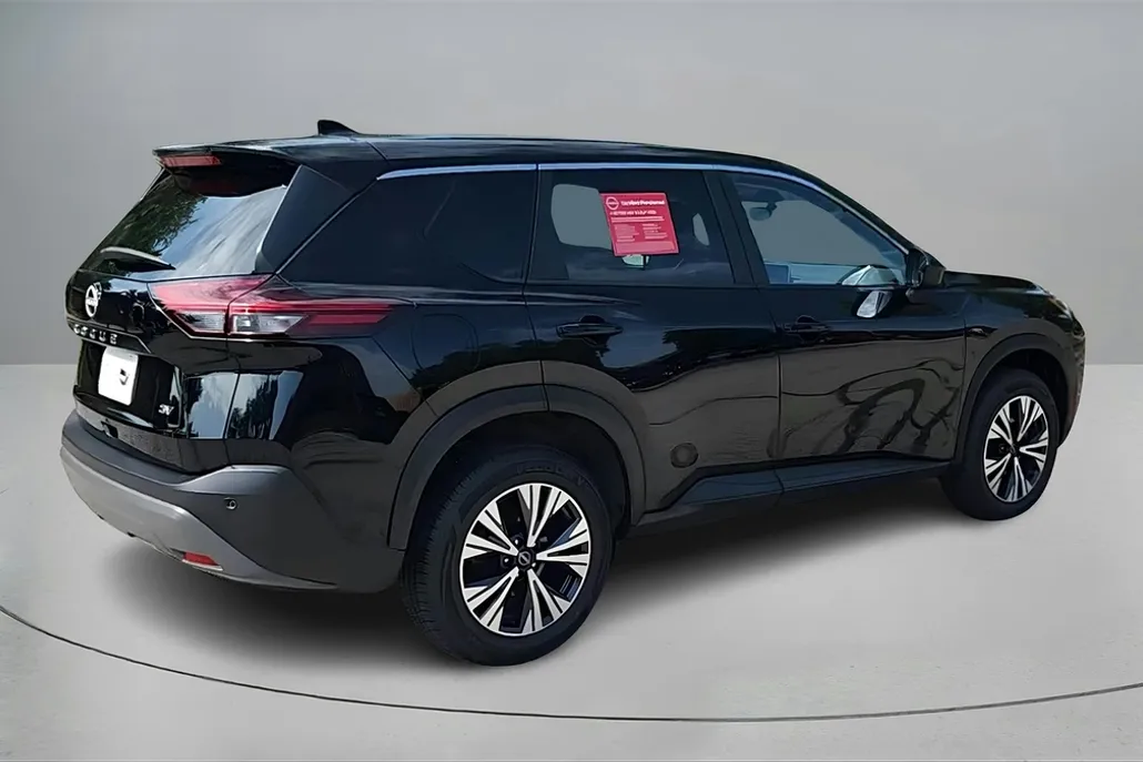 2023 Nissan Rogue SV photo 1