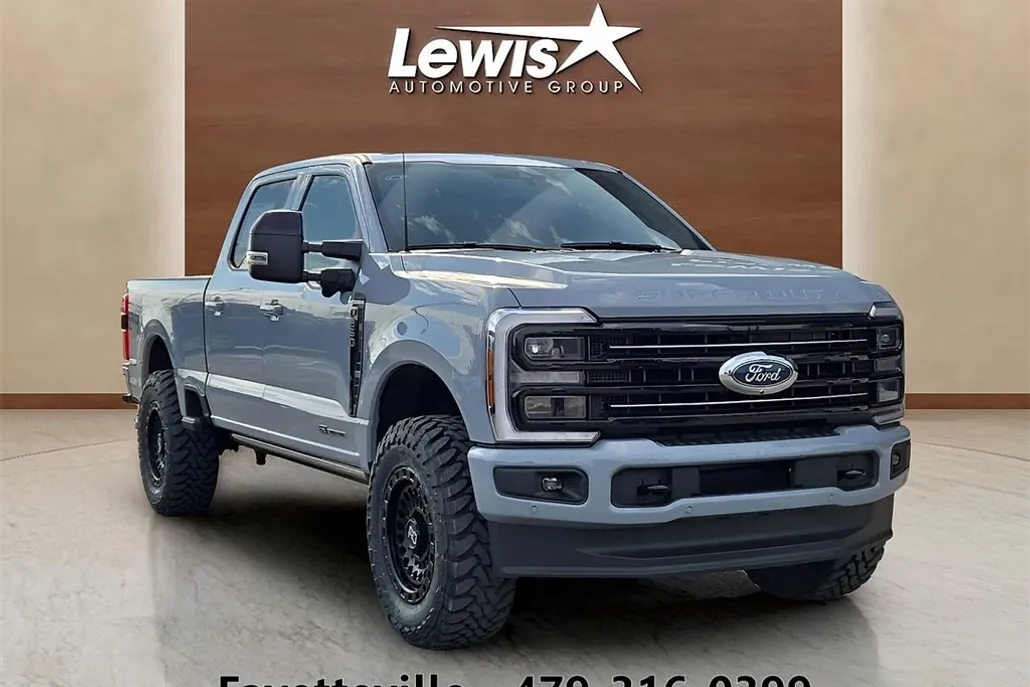 2025 Ford F-250 photo 1