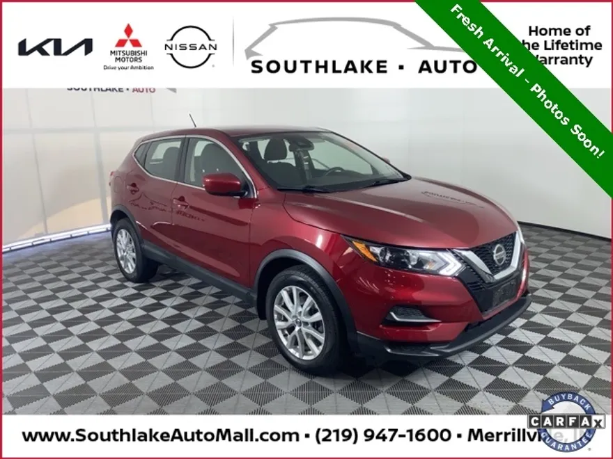 2020 Nissan Rogue Sport S photo 1