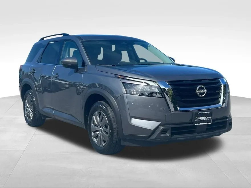 2025 Nissan Pathfinder SV photo 1