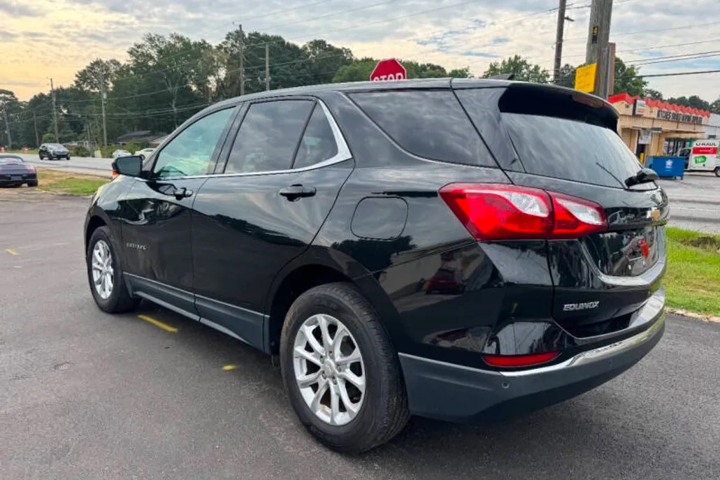 2020 Chevrolet Equinox photo 1