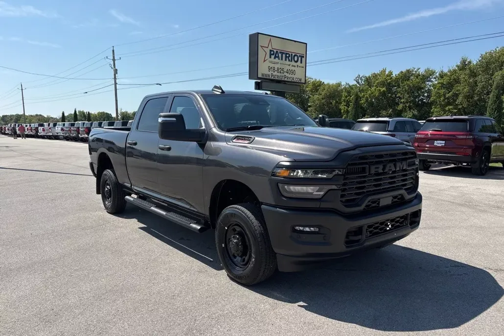 2026 Ram 2500 Tradesman photo 1
