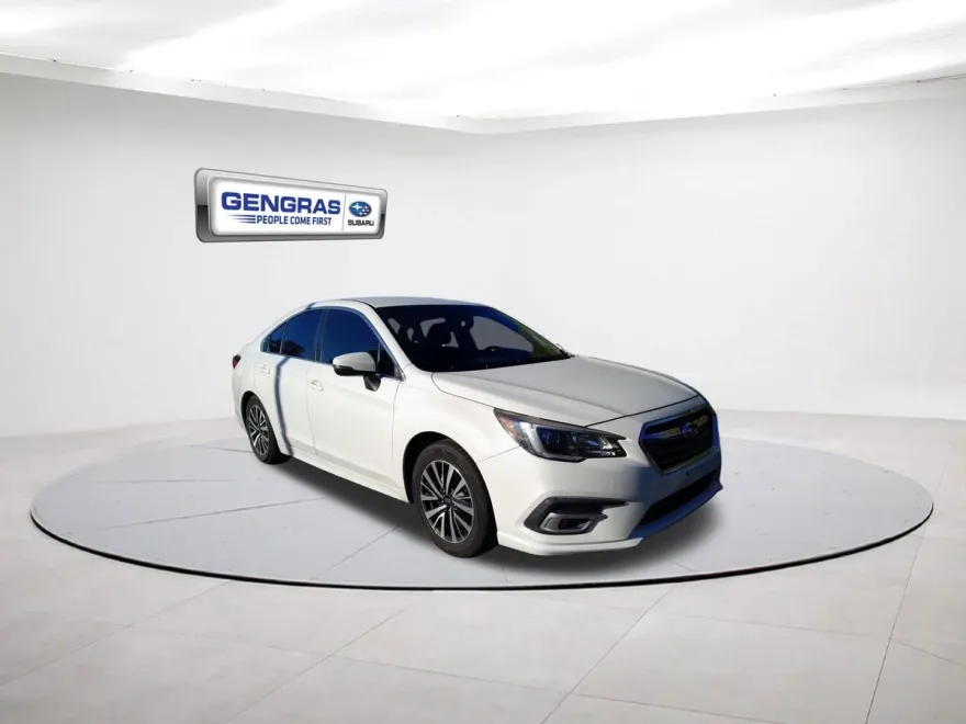 2018 Subaru Legacy 2.5i Premium photo 1