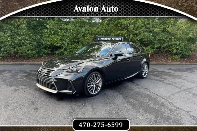 2017 Lexus IS 300 AWD photo 1