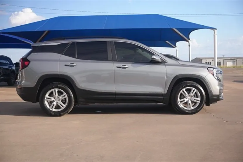 2023 Gmc Terrain SLE photo 1
