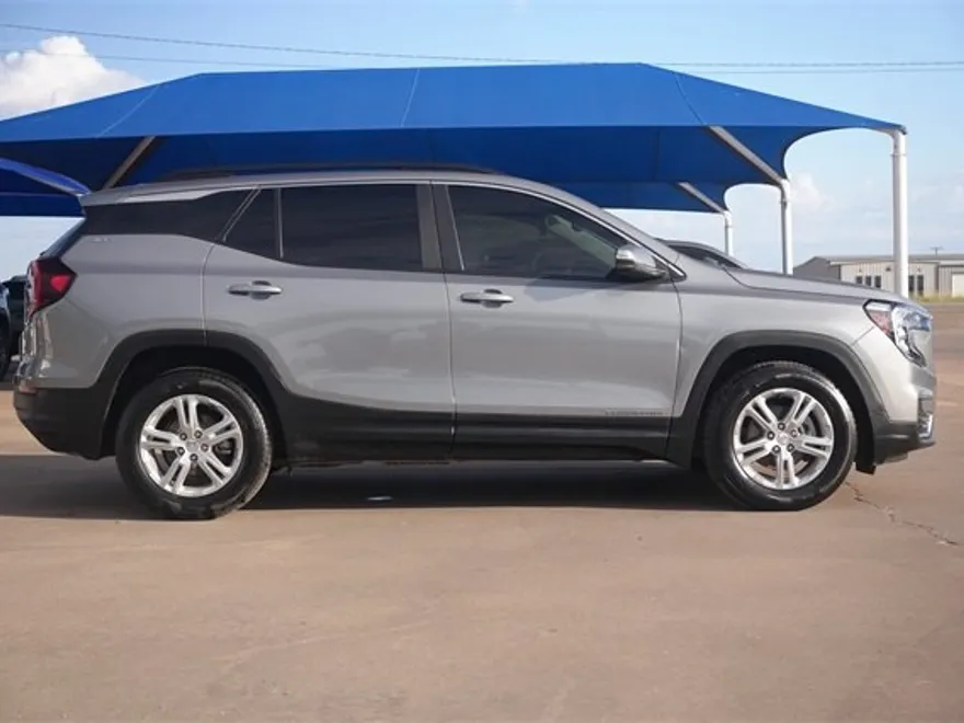 2023 Gmc Terrain SLE photo 1