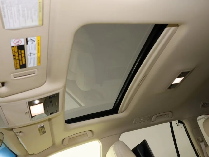 2017 Lexus LX 570 photo 13