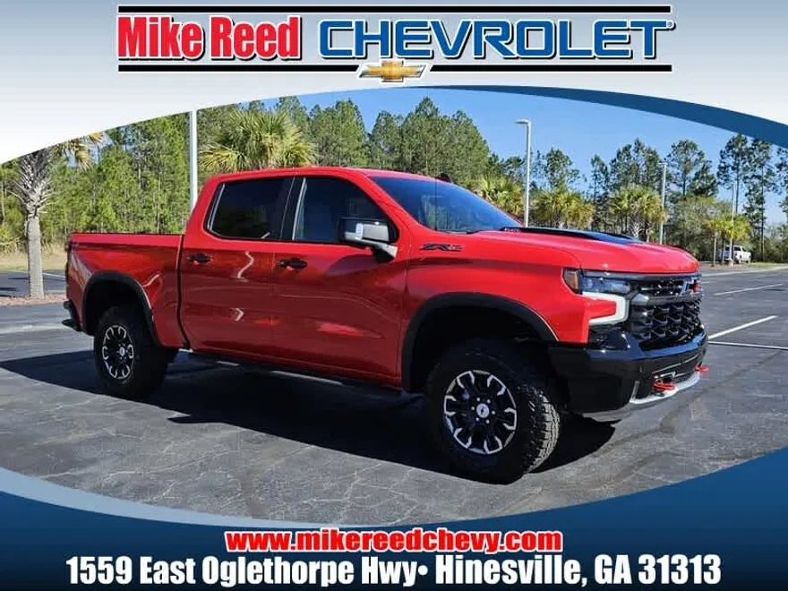 2025 Chevrolet Silverado 1500 ZR2 photo 1