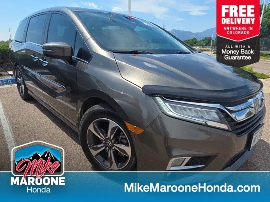 2020 Honda Odyssey Touring photo 1