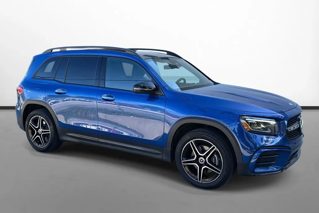 2025 Mercedes Benz GLB 250 photo 1