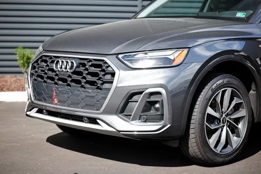 2024 Audi Q5 45 S line Premium Plus photo 1