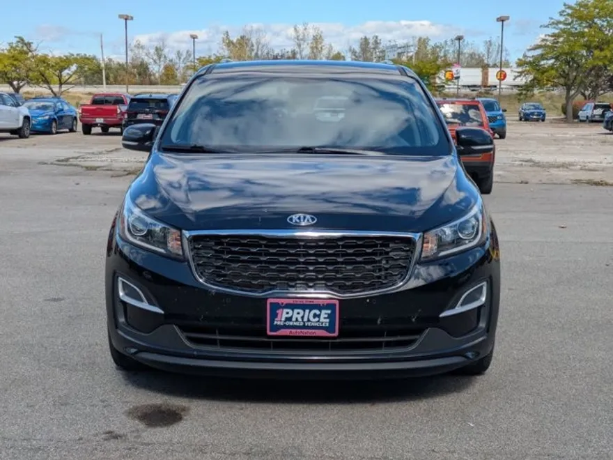 2019 Kia Sedona EX photo 1