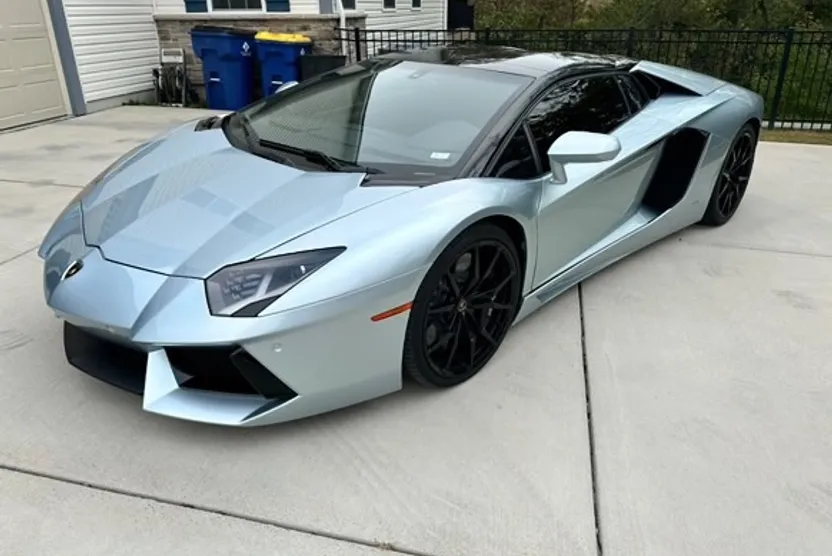 2013 Lamborghini Aventador LP 700-4 photo 1