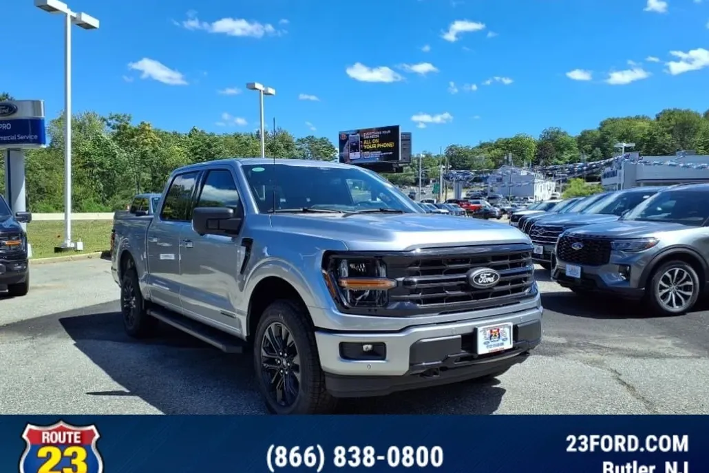 2025 Ford F-150 XLT photo 1