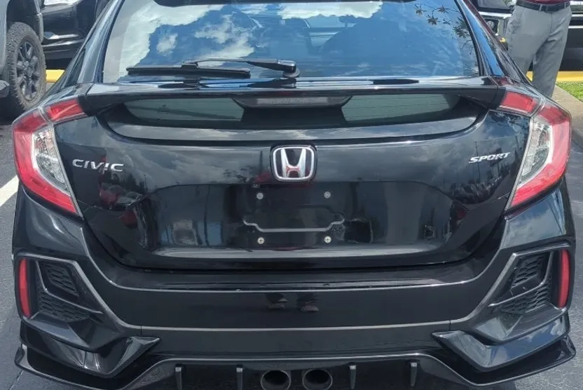 2021 Honda Civic Sport photo 1